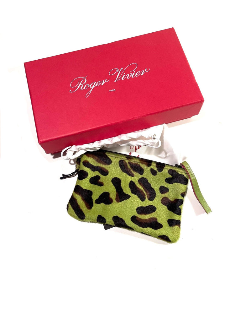 
            
                Load image into Gallery viewer, POCHETTE ROGER VIVIER
            
        